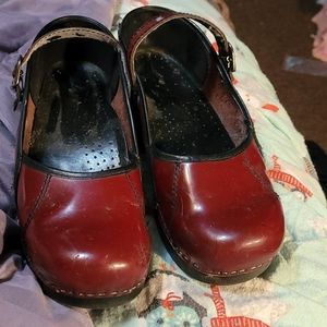Dansko mary janes/nursing shoes